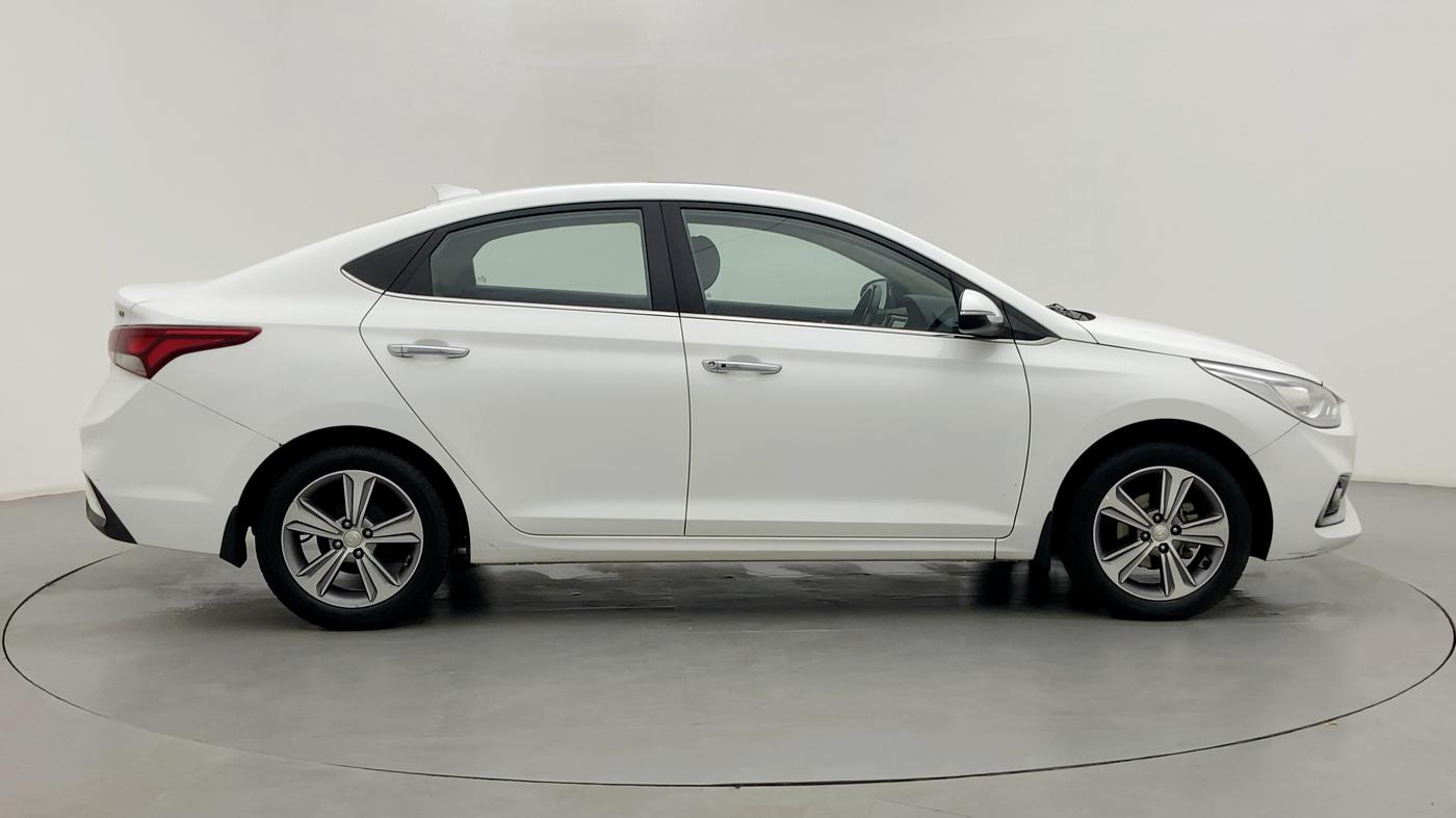 2017 Hyundai Verna 1.6 VTVT SX (O) AT, CNG, Automatic, 37,195 km, Right Side View