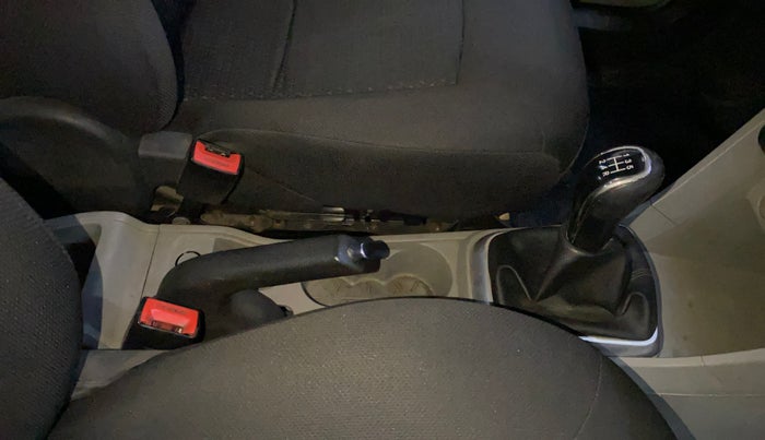 2017 Tata Tiago XZ PETROL, Petrol, Manual, 73,243 km, Gear Lever