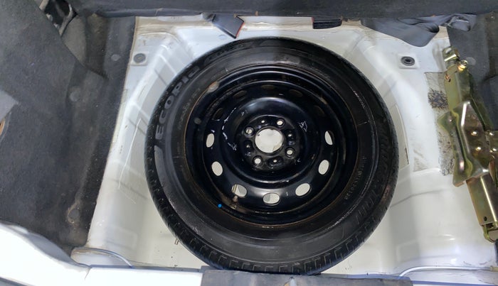 2017 Tata Tiago XZ PETROL, Petrol, Manual, 73,243 km, Spare Tyre