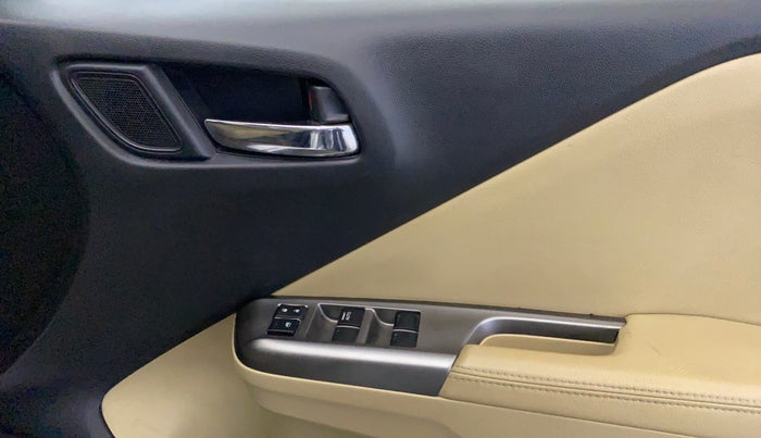2016 Honda City 1.5L I-VTEC VX CVT, Petrol, Automatic, 80,122 km, Driver Side Door Panels Control