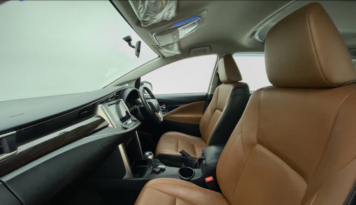 2018 Toyota Innova Crysta 2.7 ZX AT 7 STR, Petrol, Automatic, 28,551 km, Right Side Front Door Cabin