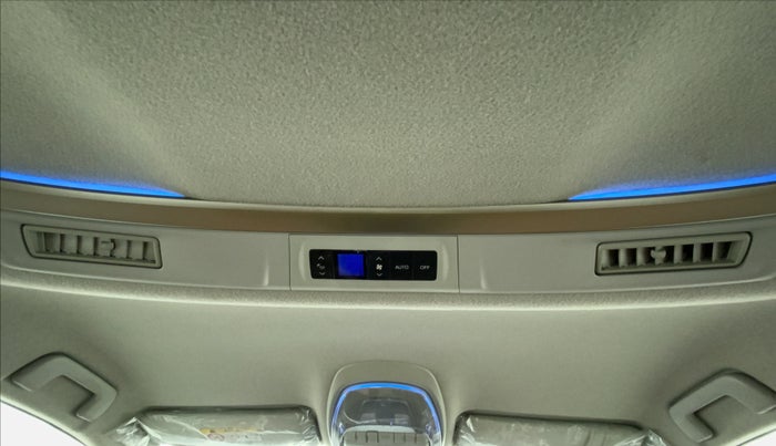 2018 Toyota Innova Crysta 2.7 ZX AT 7 STR, Petrol, Automatic, 28,551 km, Rear AC Vents