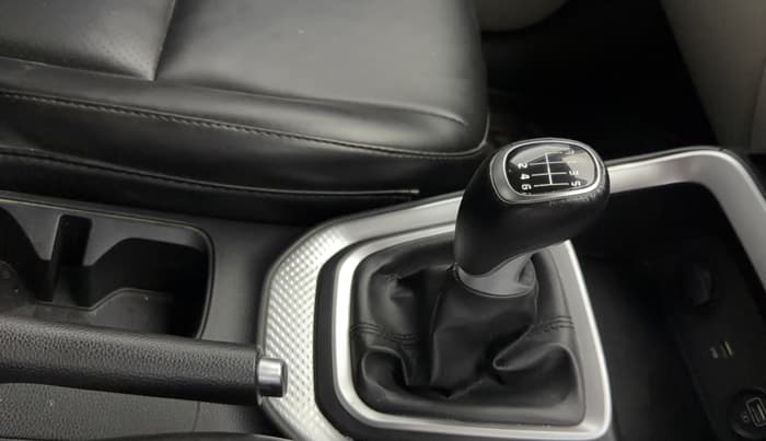 2020 KIA SONET HTX 1.0 IMT, Petrol, Manual, 73,261 km, Gear Lever