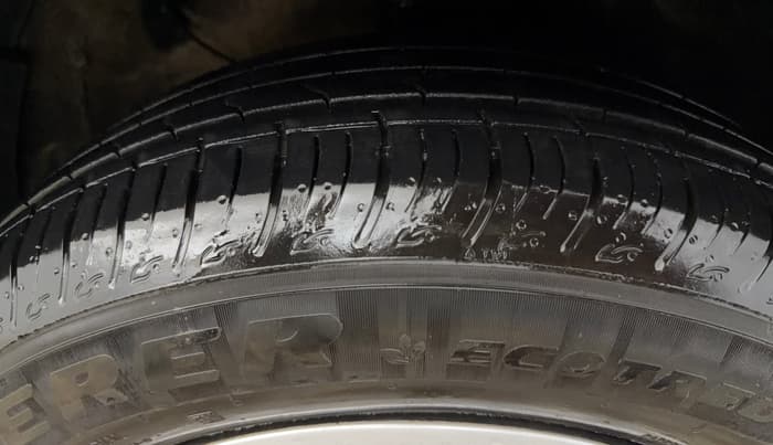 2020 KIA SONET HTX 1.0 IMT, Petrol, Manual, 73,261 km, Right Front Tyre Tread
