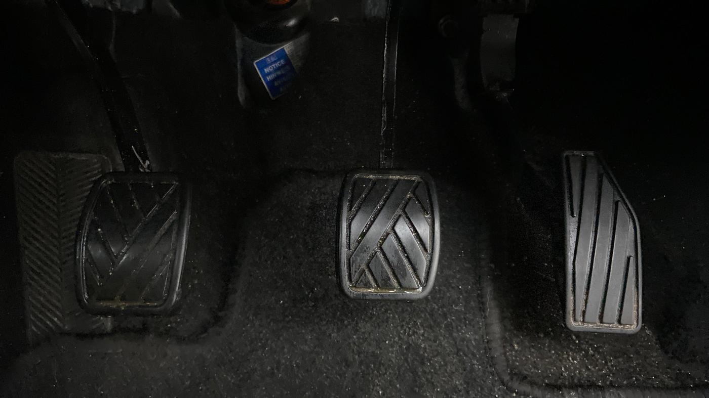 2017 Maruti Baleno DELTA PETROL 1.2, Petrol, Manual, 71,974 km, Pedals