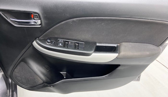 2017 Maruti Baleno DELTA PETROL 1.2, Petrol, Manual, 71,974 km, Driver Side Door Panels Control