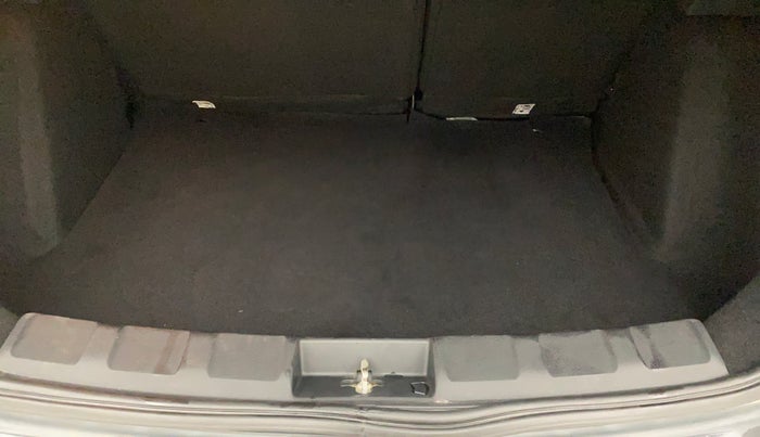 2018 Tata NEXON XZA PLUS PETROL, Petrol, Automatic, 12,564 km, Boot Inside