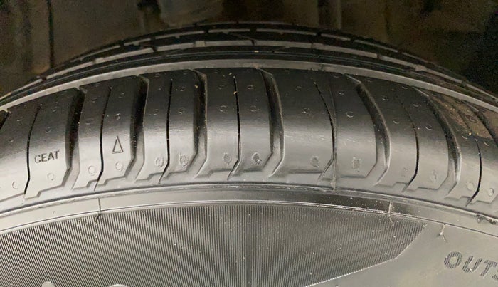2018 Tata NEXON XZA PLUS PETROL, Petrol, Automatic, 12,564 km, Left Rear Tyre Tread