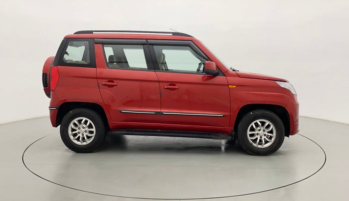 2018 Mahindra TUV300 T8, Diesel, Manual, 23,443 km, Right Side View