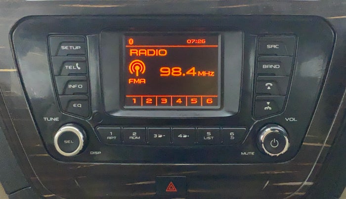 2018 Mahindra TUV300 T8, Diesel, Manual, 23,443 km, Infotainment System