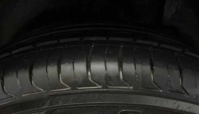 2020 KIA SELTOS HTX ANNIVERSARY EDITION 1.5 PETROL, Petrol, Manual, 67,505 km, Left Rear Tyre Tread