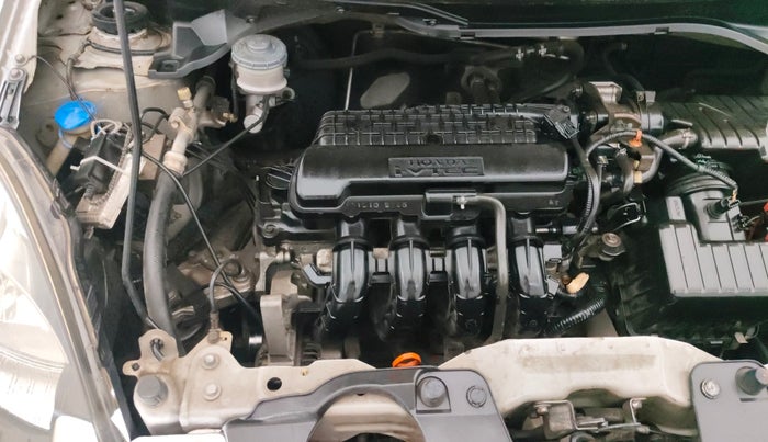 2013 Honda Brio VX AT, Petrol, Automatic, 62,258 km, Engine View - Right