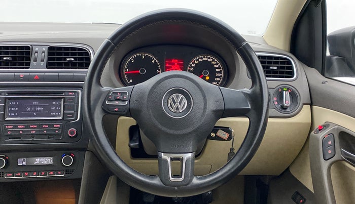 2013 Volkswagen Vento HIGHLINE DIESEL, Diesel, Manual, 72,587 km, Steering Wheel Close Up