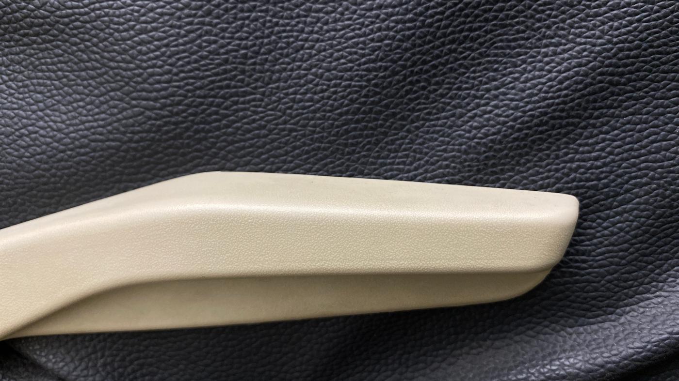 2018 Maruti Dzire VXI AMT, Petrol, Automatic, 63,179 km, Driver Side Adjustment Panel