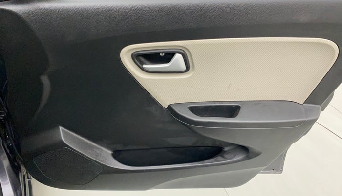 2023 Maruti Alto VXI, Petrol, Manual, 2,992 km, Driver Side Door Panels Control