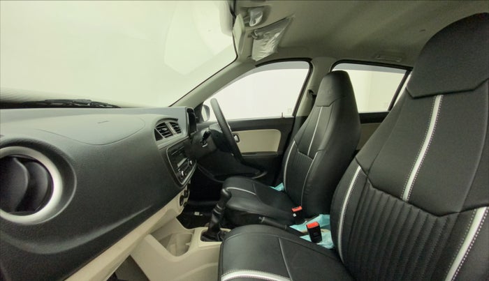 2023 Maruti Alto VXI, Petrol, Manual, 2,992 km, Right Side Front Door Cabin