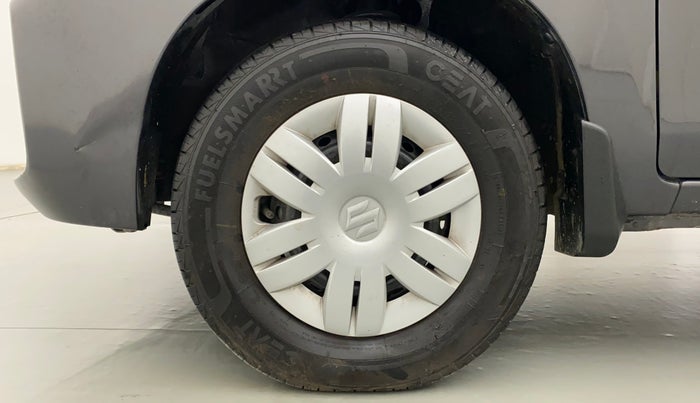 2023 Maruti Alto VXI, Petrol, Manual, 2,992 km, Left Front Wheel