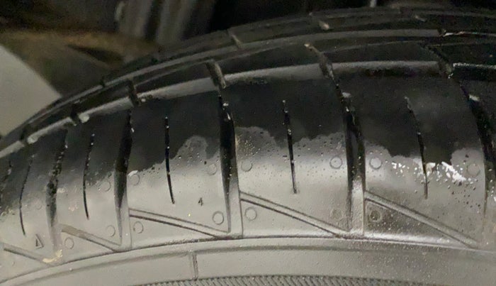 2023 Maruti Alto VXI, Petrol, Manual, 2,992 km, Left Rear Tyre Tread