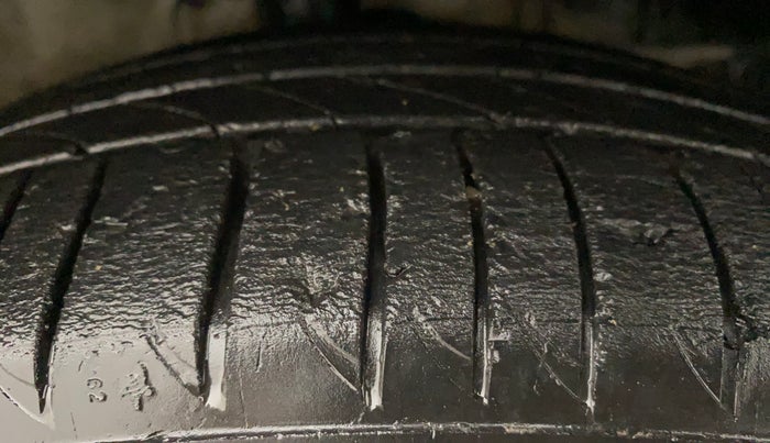 2016 Honda BR-V 1.5L I- DTEC VX, Diesel, Manual, 85,230 km, Right Front Tyre Tread