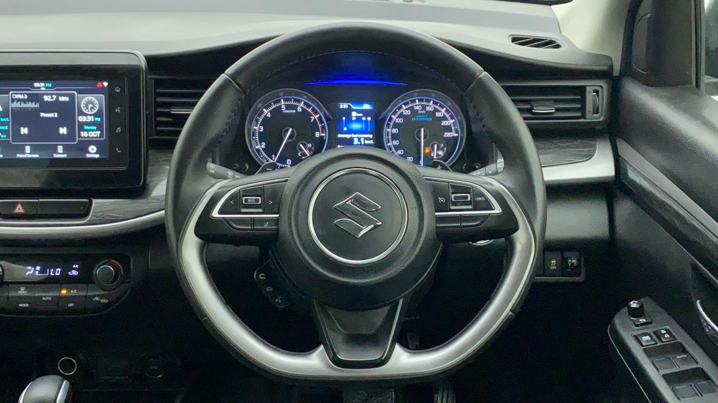 2022 Maruti XL6 ALPHA AT, Petrol, Automatic, 21,509 km, Steering Wheel Close Up