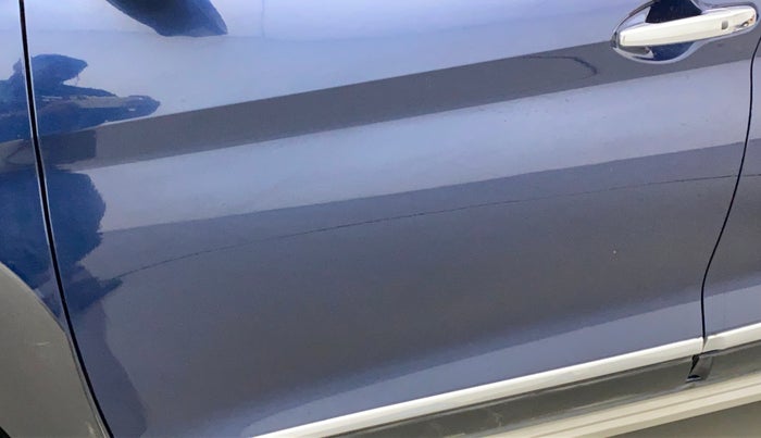 2022 Maruti XL6 ALPHA AT, Petrol, Automatic, 21,509 km, Front passenger door - Slightly dented