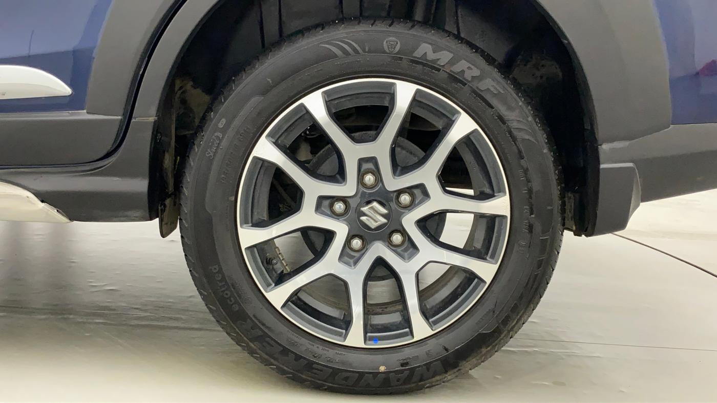 2022 Maruti XL6 ALPHA AT, Petrol, Automatic, 21,509 km, Left Rear Wheel
