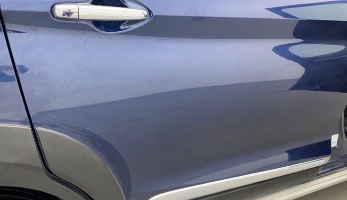 2022 Maruti XL6 ALPHA AT, Petrol, Automatic, 21,509 km, Right rear door - Slightly dented