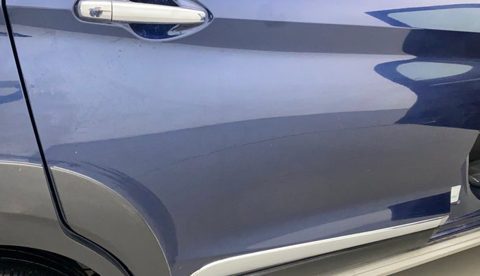 2022 Maruti XL6 ALPHA AT, Petrol, Automatic, 21,509 km, Right rear door - Minor scratches