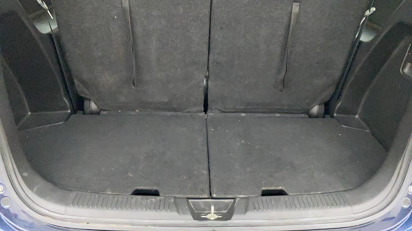 2022 Maruti XL6 ALPHA AT, Petrol, Automatic, 21,509 km, Boot Inside