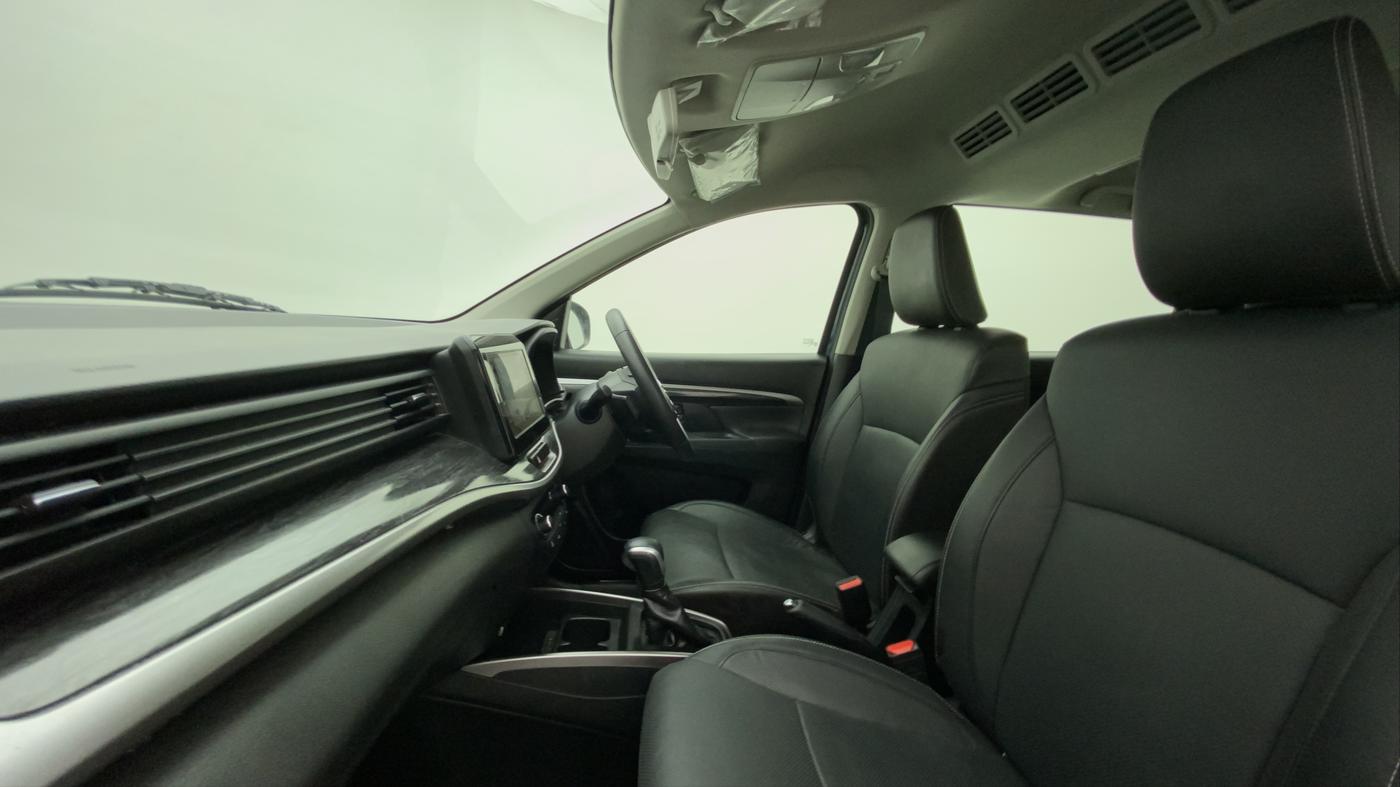 2022 Maruti XL6 ALPHA AT, Petrol, Automatic, 21,509 km, Right Side Front Door Cabin