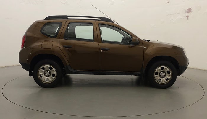 2013 Renault Duster 85 PS RXL DIESEL, Diesel, Manual, 86,497 km, Right Side