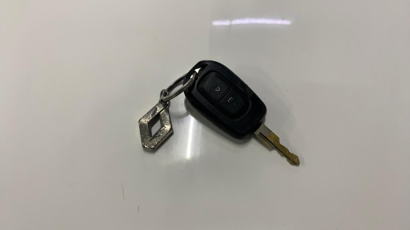 2018 Renault Kwid RXT 1.0 (O), CNG, Manual, 67,703 km, Key Close Up