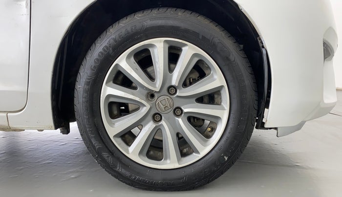 2016 Honda Jazz 1.2L I-VTEC SV, Petrol, Manual, 74,604 km, Right Front Wheel