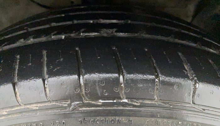 2017 Hyundai Creta 1.6 SX PLUS AUTO PETROL, Petrol, Automatic, 36,374 km, Right Front Tyre Tread