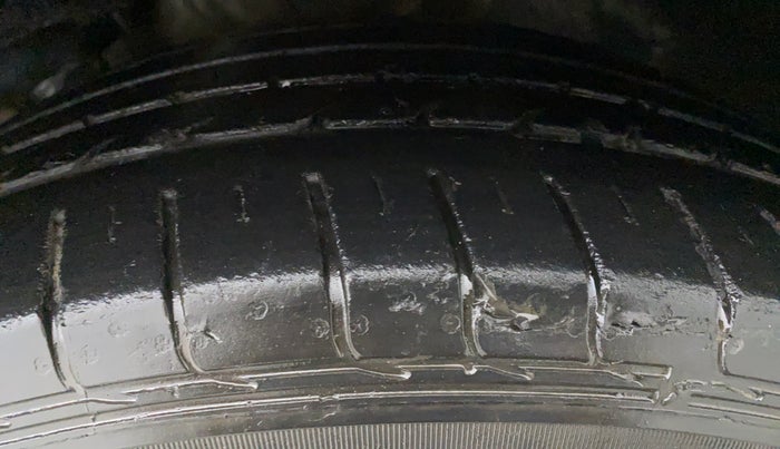 2017 Hyundai Creta 1.6 SX PLUS AUTO PETROL, Petrol, Automatic, 36,374 km, Left Front Tyre Tread