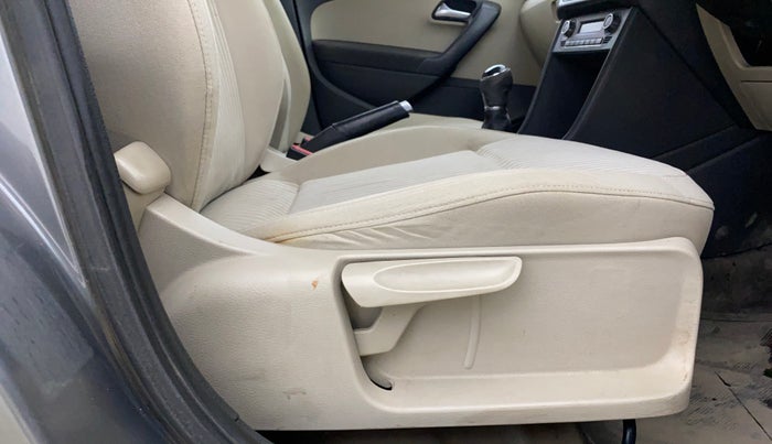 2013 Volkswagen Polo HIGHLINE1.2L, Petrol, Manual, 50,138 km, Driver Side Adjustment Panel