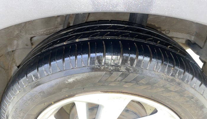 2018 Honda Jazz 1.2L I-VTEC V AT, Petrol, Automatic, 50,520 km, Left Rear Tyre Tread