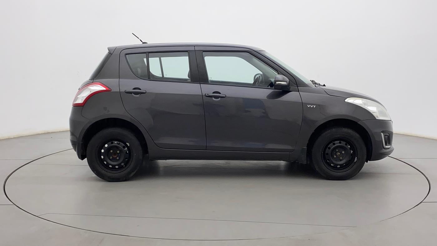 2017 Maruti Swift VXI O, Petrol, Manual, 55,809 km, Right Side View