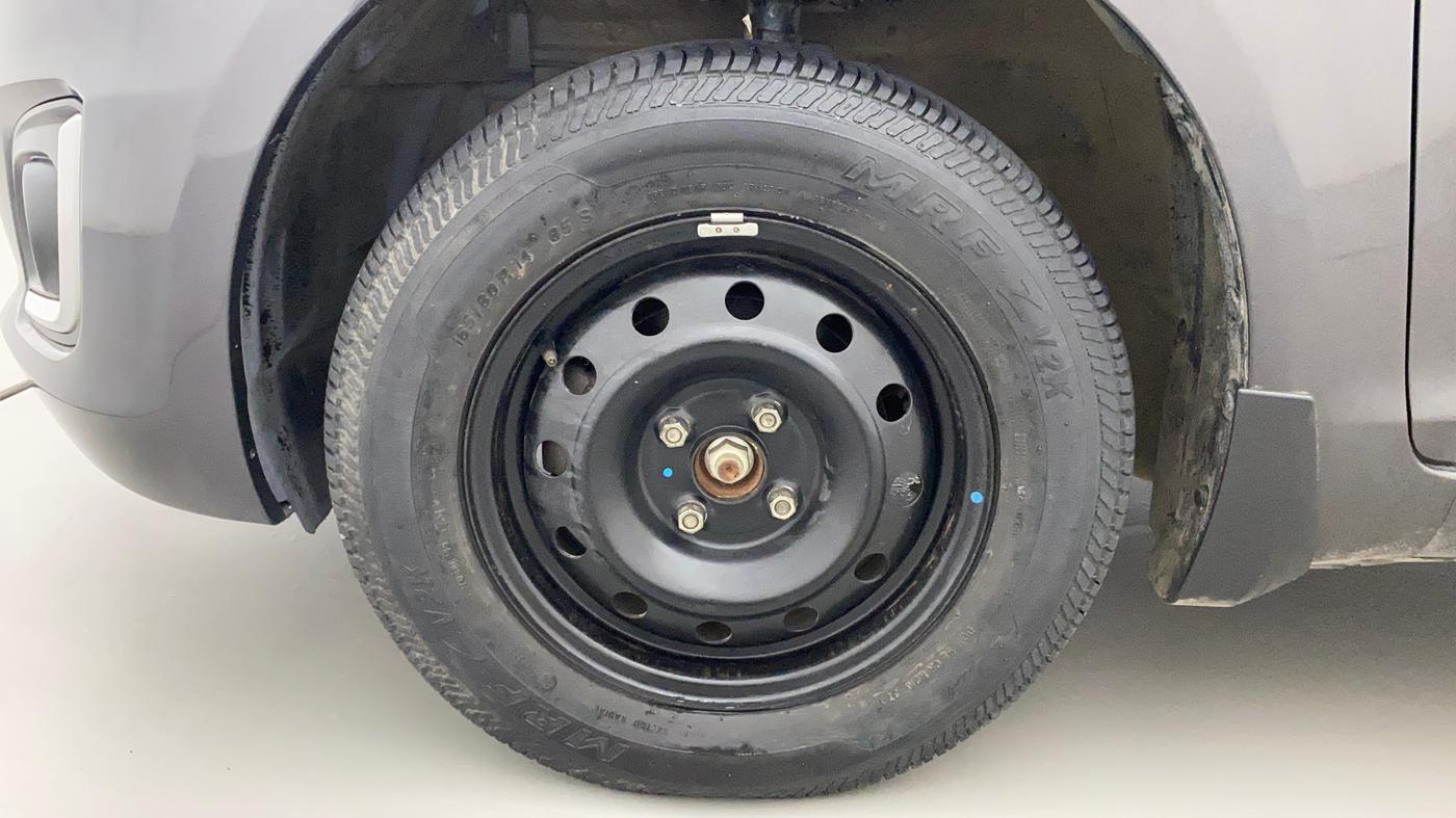 2017 Maruti Swift VXI O, Petrol, Manual, 55,809 km, Left Front Wheel