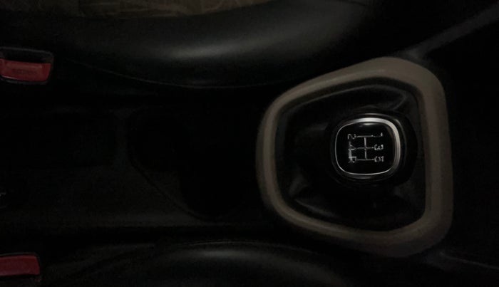 2019 Hyundai Grand i10 SPORTZ 1.2 KAPPA VTVT, Petrol, Manual, 60,829 km, Gear Lever