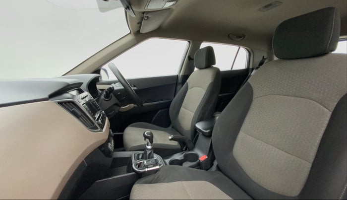 2015 Hyundai Creta 1.6 SX CRDI, Diesel, Manual, 81,829 km, Right Side Front Door Cabin