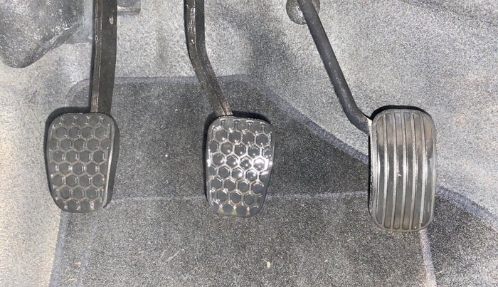 2022 Tata Tiago XM CNG, CNG, Manual, 24,609 km, Pedals