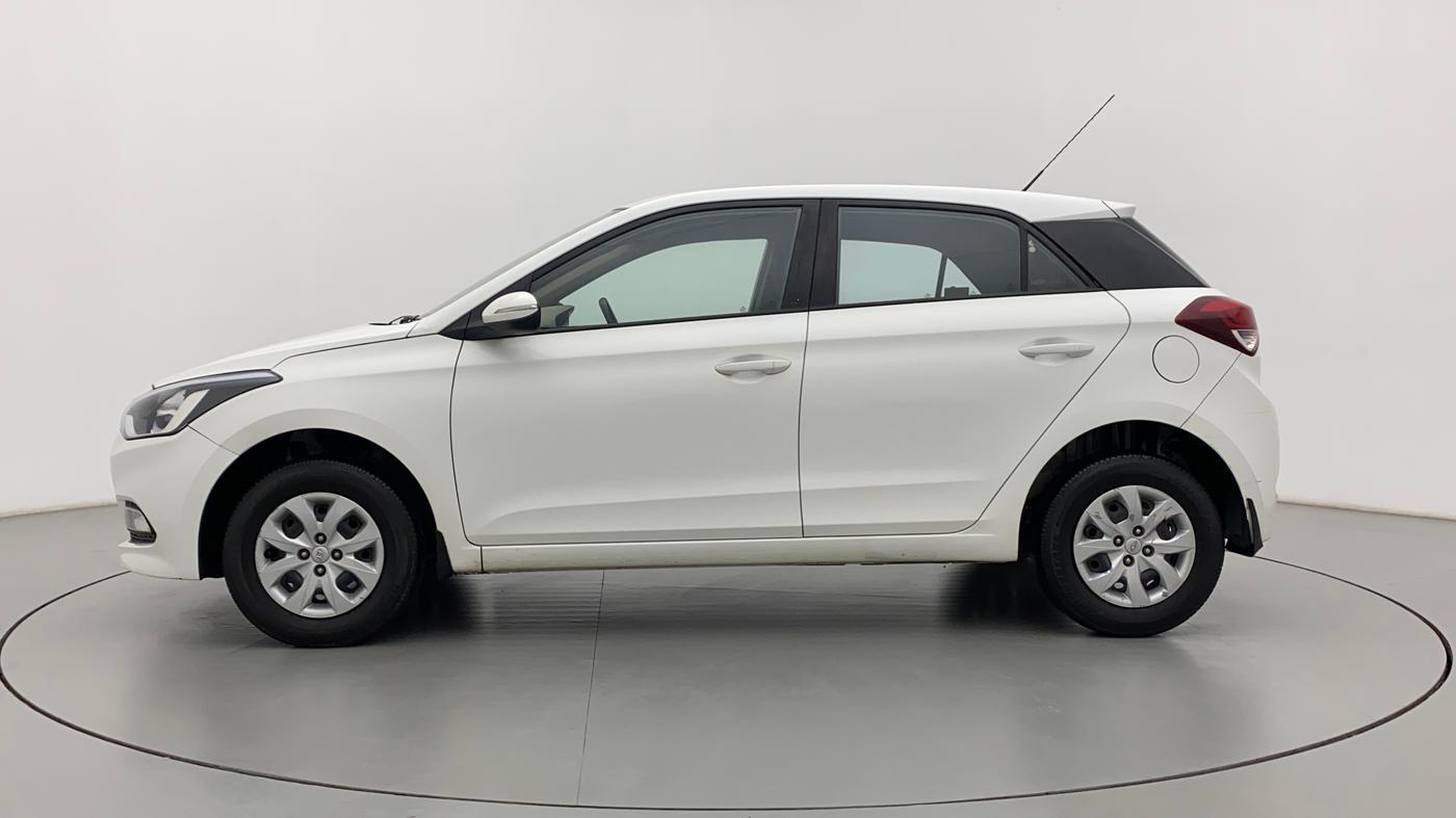 2017 Hyundai Elite i20 SPORTZ 1.2, Petrol, Manual, 1,23,216 km, Left Side