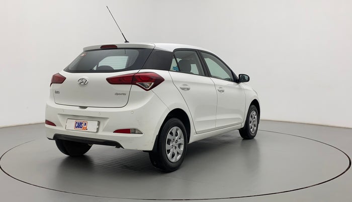 2017 Hyundai Elite i20 SPORTZ 1.2, Petrol, Manual, 1,23,216 km, Right Back Diagonal