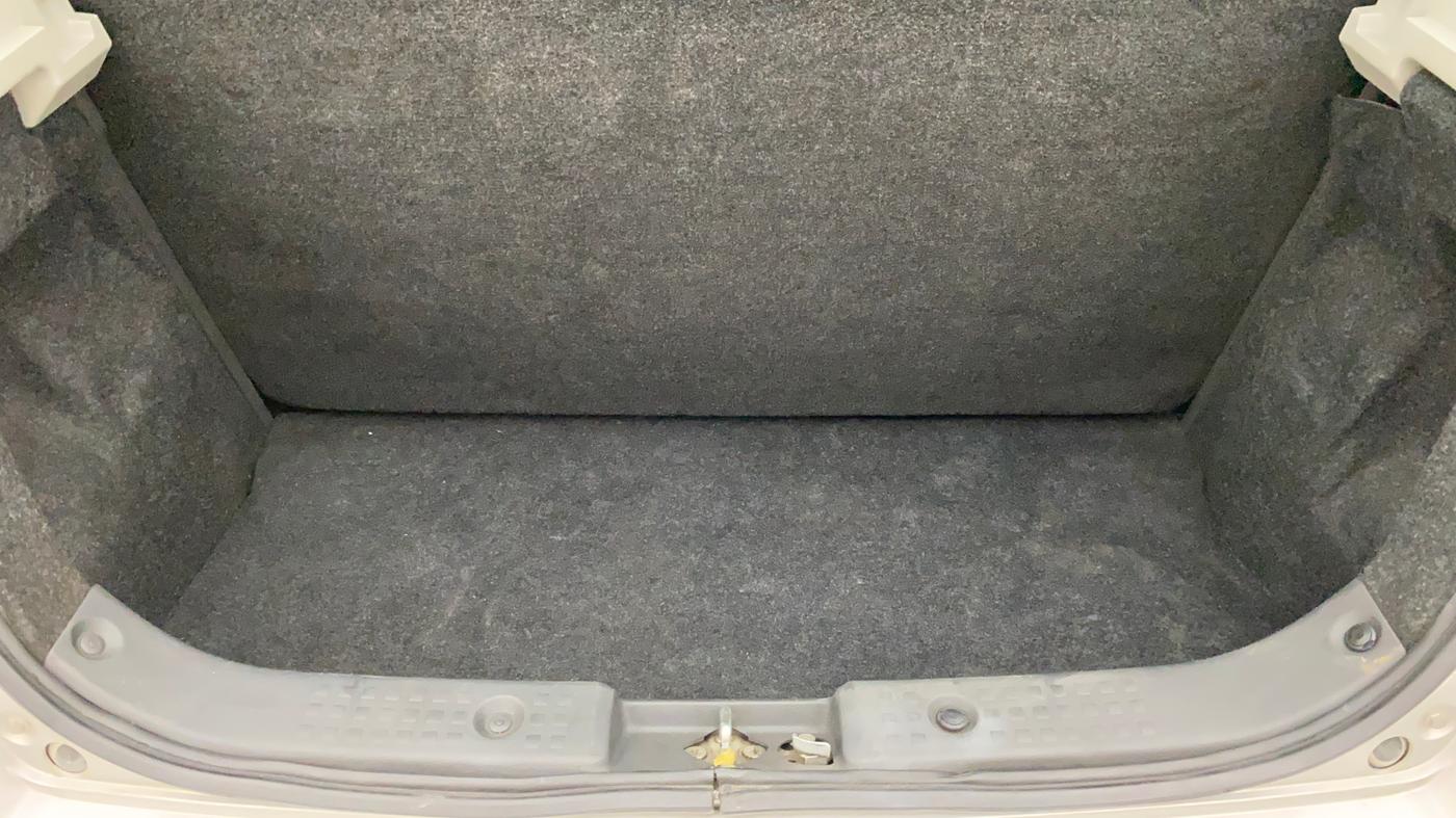 2011 Maruti Swift VXI, Petrol, Manual, 48,835 km, Boot Inside