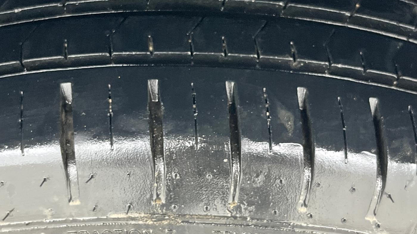 2024 Maruti Baleno ZETA PETROL 1.2, Petrol, Manual, 22,418 km, Left Rear Tyre Tread