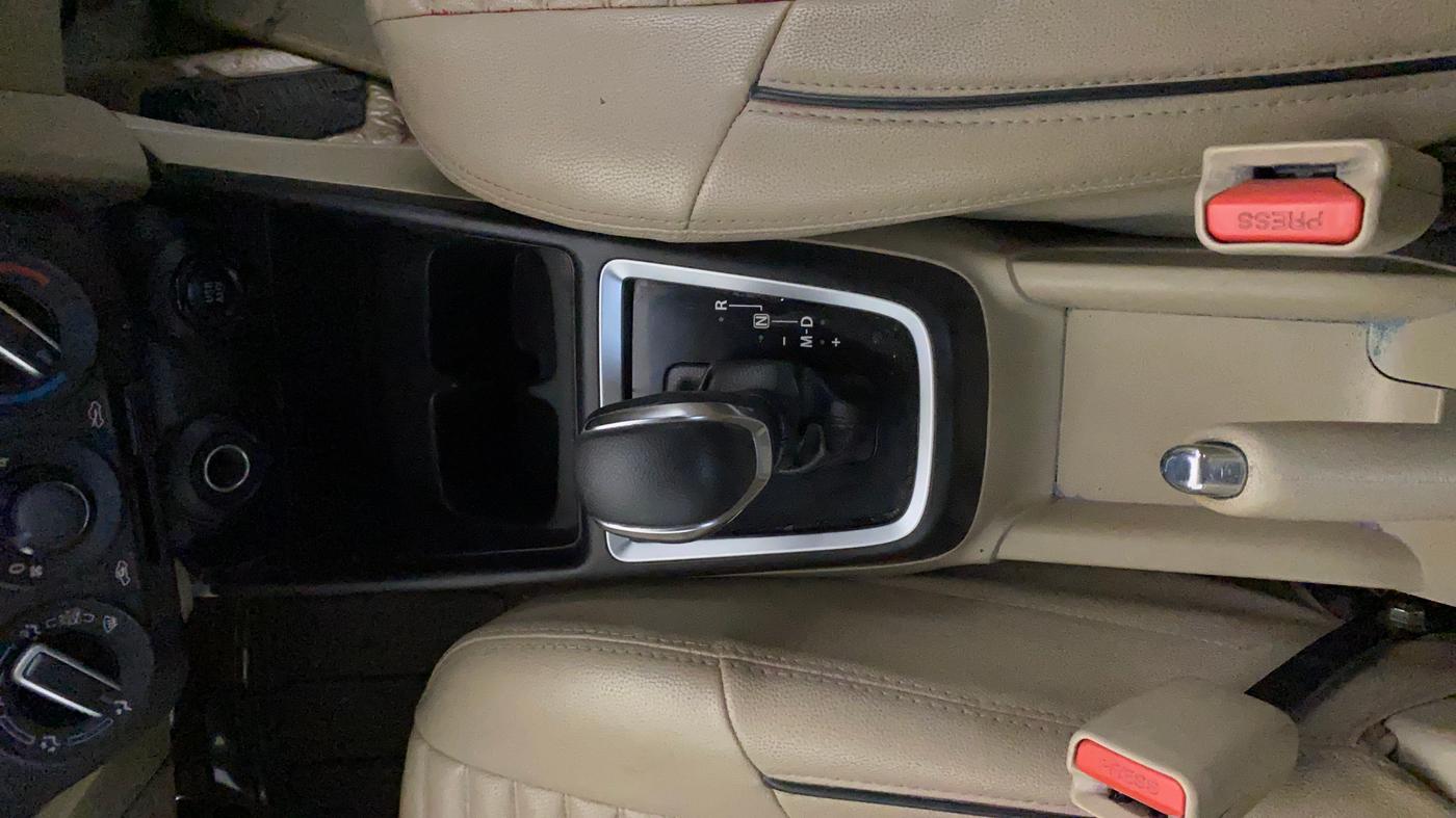 2018 Maruti Dzire VXI AMT, Petrol, Automatic, 47,706 km, Gear Lever