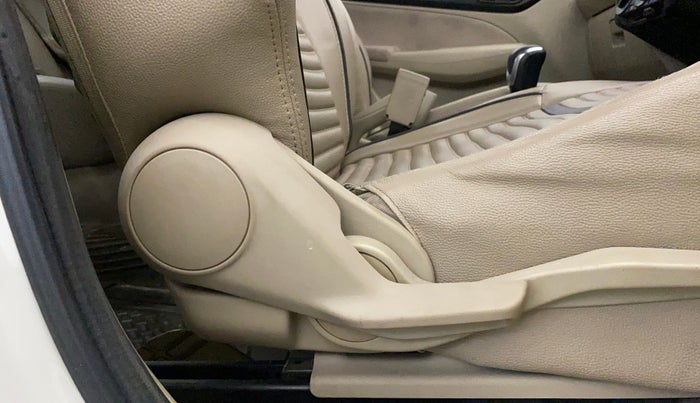 2018 Maruti Dzire VXI AMT, Petrol, Automatic, 47,706 km, Driver Side Adjustment Panel