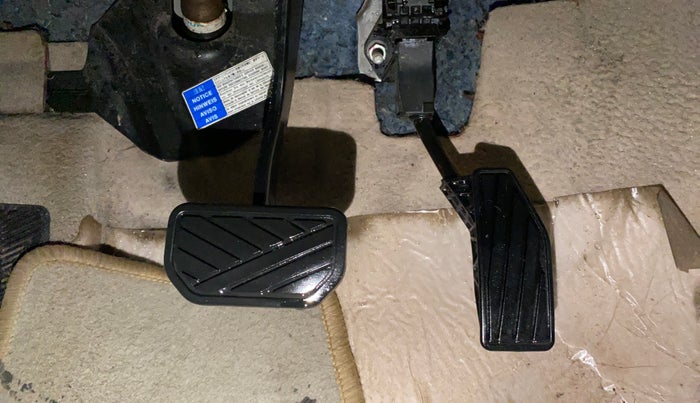 2018 Maruti Dzire VXI AMT, Petrol, Automatic, 47,706 km, Pedals