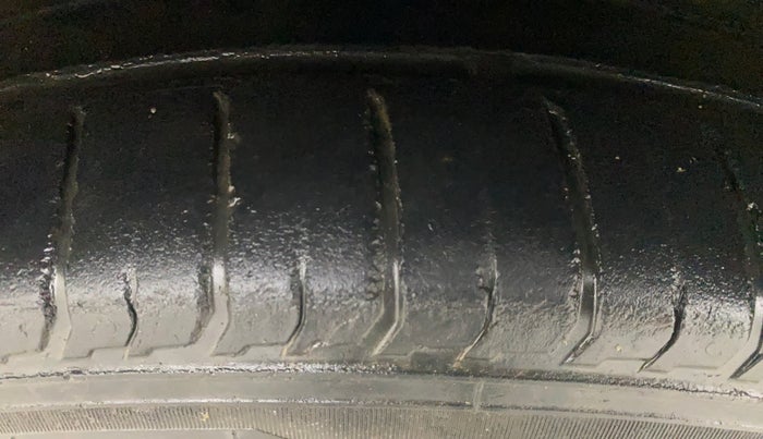 2020 Hyundai VENUE SX 1.0 TURBO IMT, Petrol, Manual, 58,095 km, Left Front Tyre Tread